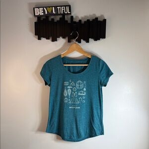 Teal Short Sleeve Scoop Neck Graphic Tee - Explore Design
